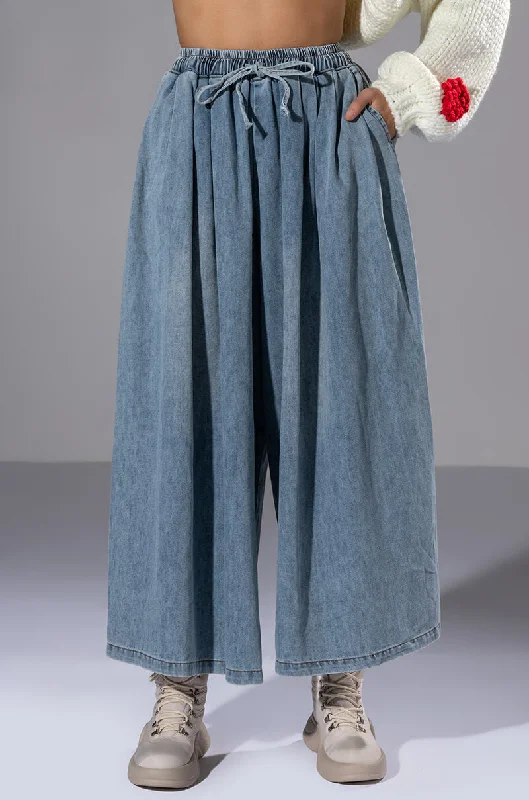 CECE PULL ON SUPER WIDE DENIM PANT